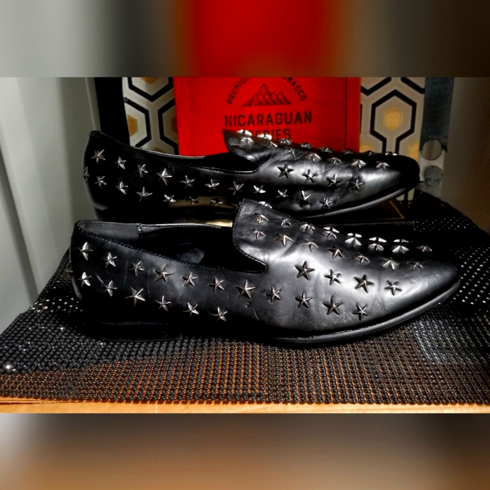 Kenneth Cole black 12 Med